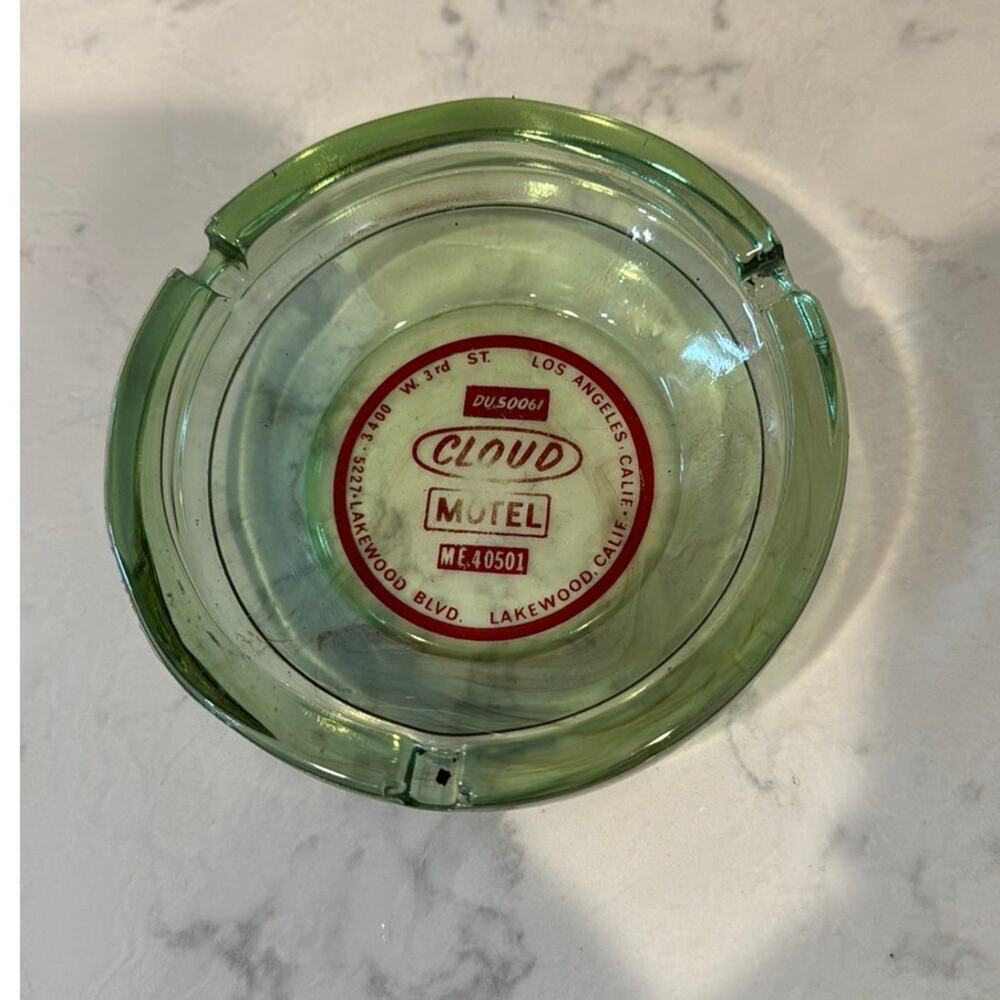 Vintage Cloud Motel California Green Glass red details signs of use mid century
